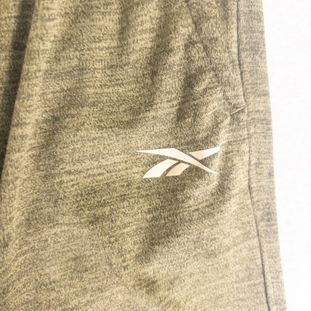 Reebok Mens XXL Athletic Shorts Olive Green Heathered Training Gym 3RBMH1583